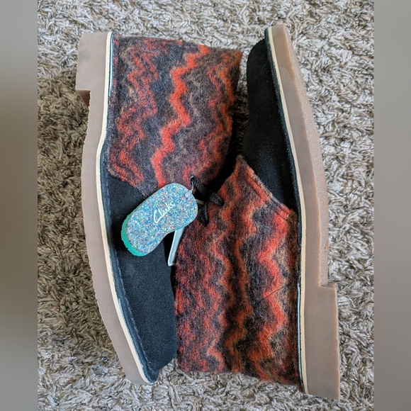 NWT Clarks Bushacre 3 Aztec Black Red Wool Suede Chukka Boot Men\'s 9 main image 5